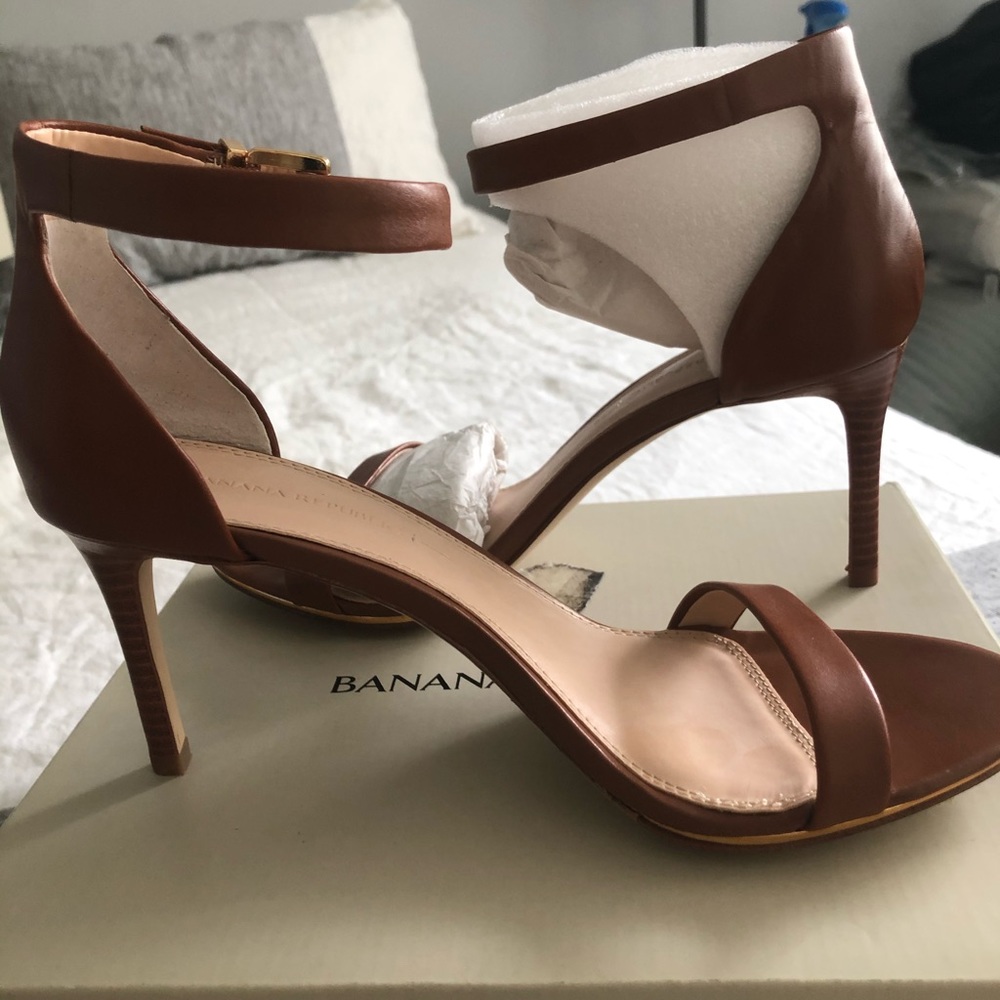 Banana Republic Bare High Heel Sandal | Size 9